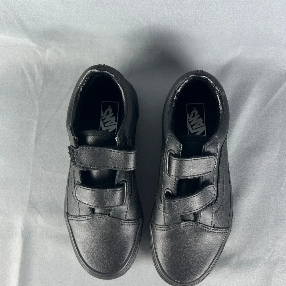 Vans Classic Old Skool Sneakers Kids US 2 Black Low Top Round Toe Hook & Loop